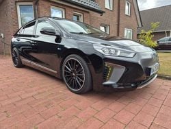 Schwarz Gebraucht 2019 Hyundai Ioniq Premium Kleinwagen | 11.490 € (Superpreis)