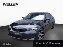 Black sapphire (schwarz) Gebraucht 2022 BMW 330 M Sport Limousine | 41.990 € (Fairer Preis)