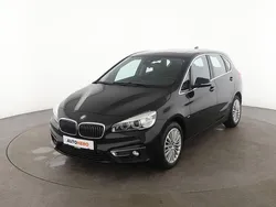 Schwarz Gebraucht 2015 BMW 218 Active Tourer Luxury Line Van / Kleinbus | 16.550 € (Fairer Preis)