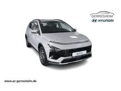 Grau Neu 2025 Hyundai Bayon Trend SUV | 25.387 € (Teuer)