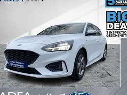 Weiß Gebraucht 2020 Ford Focus ST-Line Kombi | 15.480 € (Fairer Preis)