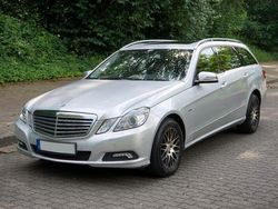 Silber Gebraucht 2010 Mercedes E350 Elegance Kombi | 7.950 € (Superpreis)