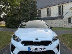 Weiß Gebraucht 2018 Kia Ceed Sportswagon Kombi | 11.500 € (Guter Preis)