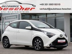 Weiß Gebraucht 2019 Toyota Aygo X-play Kleinwagen | 12.980 € (Fairer Preis)