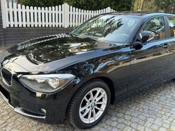 Schwarz Gebraucht 2014 BMW 116 Sport Line Kleinwagen | 11.990 € (Teuer)
