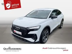 Gletscherweiß metallic Gebraucht 2022 Audi Q4 Sportback e-tron Ambiente SUV | 28.490 € (Superpreis)