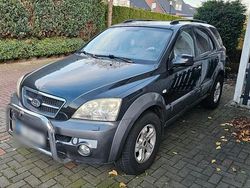 Grau Gebraucht 2004 Kia Sorento SUV | 1.700 € (Guter Preis)