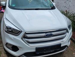 Weiß Gebraucht 2019 Ford Kuga SUV | 15.900 € (Guter Preis)