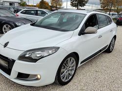 Weiß Gebraucht 2011 Renault Mégane GT Line Dynamique Limousine | 4.900 € (Superpreis)