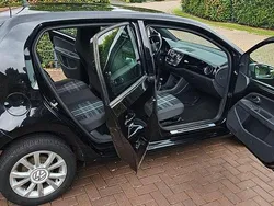 Schwarz Gebraucht 2015 VW up! CLUB Kleinwagen | 6.000 € (Fairer Preis)