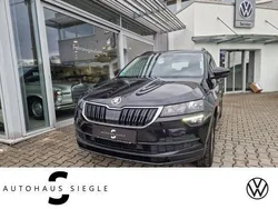 Schwarz Gebraucht 2022 Skoda Karoq Ambition SUV | 18.880 € (Fairer Preis)