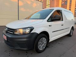 Weiß Gebraucht 2017 VW Caddy Maxi Van / Kleinbus | 8.318 € (Fairer Preis)
