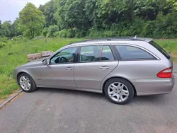 Grau Gebraucht 2006 Mercedes E280 Kombi | 3.500 € (Superpreis)