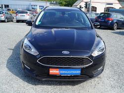 Schwarz Gebraucht 2017 Ford Focus Business Edition Limousine | 7.690 € (Fairer Preis)