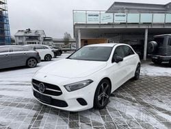Weiß Gebraucht 2022 Mercedes A220 Night Limousine | 23.900 € (Superpreis)