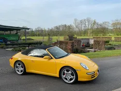Gelb Gebraucht 2005 Porsche 911 Carrera S Cabriolet Cabrio | 51.490 € (Fairer Preis)