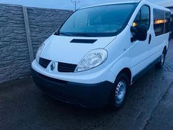 Weiß Gebraucht 2008 Renault Trafic Van / Kleinbus | 2.300 €