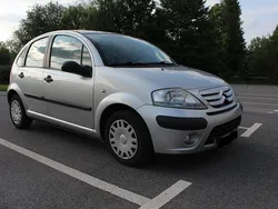 Grau Gebraucht 2008 Citroën C3 Kleinwagen | 3.000 € (Etwas zu teuer)