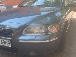 Grau Gebraucht 2004 Volvo S60 Summum Limousine | 3.000 € (Etwas zu teuer)