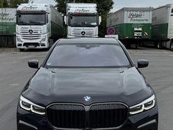 Schwarz Gebraucht 2021 BMW 730 M Sport Limousine | 45.220 € (Fairer Preis)