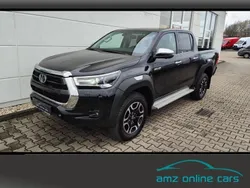 Tief schwarz met Neu 2025 Toyota HiLux Executive Abholung | 50.880 € (Superpreis)