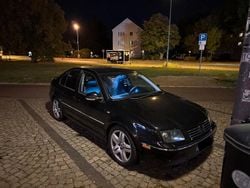 Schwarz Gebraucht 2004 VW Bora Limousine | 1.600 € (Superpreis)