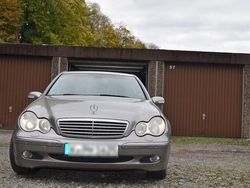 Silber Gebraucht 2003 Mercedes C180 Classic Limousine | 1.800 € (Guter Preis)