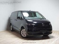 Deep black perleffekt Gebraucht 2023 VW Multivan Van | 41.490 € (Guter Preis)