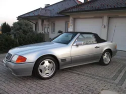 Silber Gebraucht 1991 Mercedes SL300 Cabrio | 12.500 €