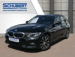 Black sapphire metallic Gebraucht 2021 BMW 318 Advantage Kombi | 25.490 € (Fairer Preis)