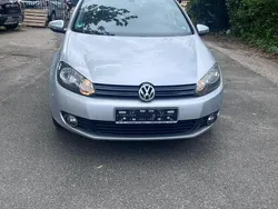 Grau Gebraucht 2010 VW Golf VI Team Limousine | 5.500 € (Fairer Preis)