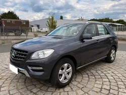 Grau Gebraucht 2012 Mercedes ML350 SUV | 12.790 € (Superpreis)