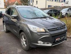 Grau Gebraucht 2015 Ford Kuga SYNC Edition SUV | 6.900 € (Guter Preis)