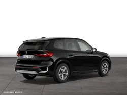 Schwarz Gebraucht 2024 BMW iX1 SUV | 45.380 € (Etwas zu teuer)
