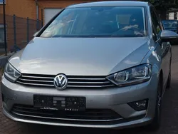 Silber Gebraucht 2017 VW Golf Sportsvan Allstar Van / Kleinbus | 10.750 € (Fairer Preis)