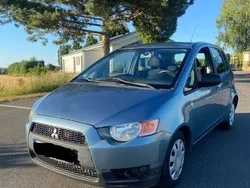 Blau Gebraucht 2009 Mitsubishi Colt Inform Van / Kleinbus | 1.999 € (Teuer)