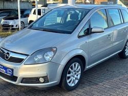 Silber Gebraucht 2005 Opel Zafira Edition Van / Kleinbus | 3.999 € (Fairer Preis)