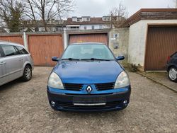 Blau Gebraucht 2005 Renault Clio II Dynamique Limousine | 2.490 € (Fairer Preis)