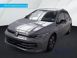 Mondsteingrau Gebraucht 2024 VW Golf VIII Goal Limousine | 25.980 € (Superpreis)