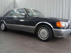 Schwarz Gebraucht 1988 Mercedes 300 SE Limousine | 5.990 €