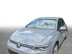 Grau Gebraucht 2021 VW Golf VIII GTE Limousine | 22.990 € (Guter Preis)