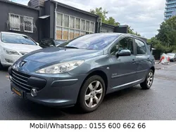 Grau Gebraucht 2007 Peugeot 307 Limousine | 1.890 € (Fairer Preis)