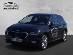 Schwarz grau Gebraucht 2021 Skoda Fabia Style Kleinwagen | 17.900 € (Fairer Preis)