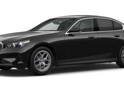 Schwarz Gebraucht 2024 BMW 520 Comfort Edition Limousine | 52.579 € (Guter Preis)