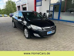 Schwarz Gebraucht 2012 Opel Astra Design Edition Kombi | 2.999 € (Fairer Preis)