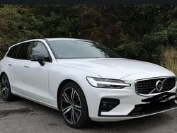 Weiß Gebraucht 2019 Volvo V60 R-Design Kombi | 24.500 € (Guter Preis)