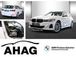 Weiß Gebraucht 2024 BMW 318 Kombi | 29.840 € (Guter Preis)