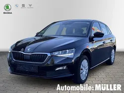 Schwarz Gebraucht 2022 Skoda Scala Ambition Kleinwagen | 17.490 € (Fairer Preis)