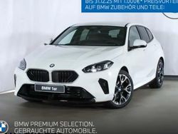 Weiß Neu 2025 BMW 120 Performance Kleinwagen | 46.100 € (Teuer)