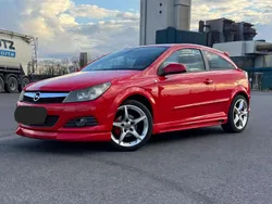 Rot Gebraucht 2007 Opel Astra GTC Limousine | 3.000 € (Fairer Preis)